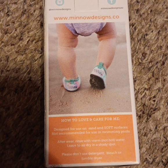 Minnow Designs The Original Dotty Beach Shoes Size 9 (3/3.5 years) - Picture 3 of 6